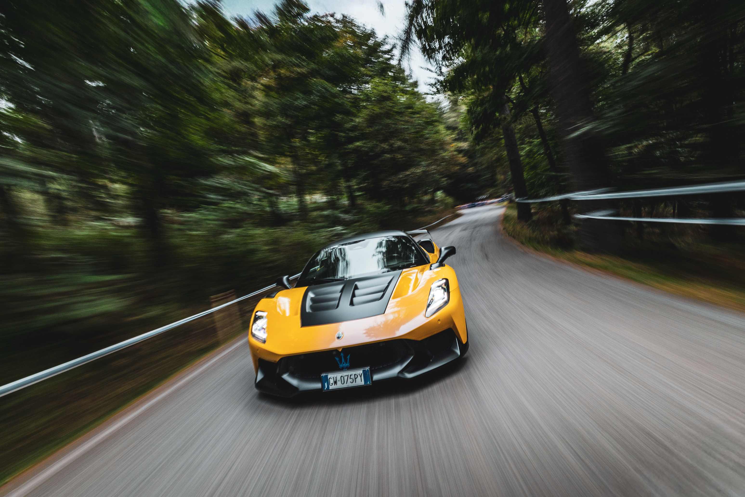 03_玛莎拉蒂GT2 Stradale闪耀登陆TUTTO BENE爬山赛 03_玛莎拉蒂GT2 Stradale闪耀登陆TUTTO BENE爬山赛