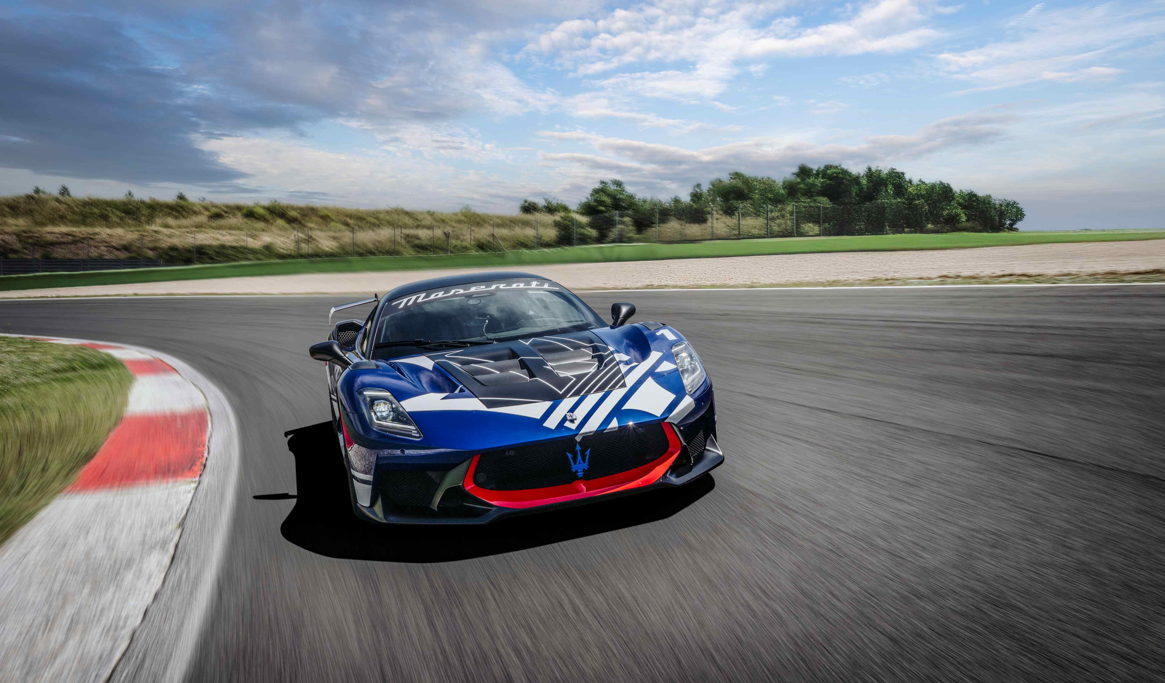 02_2026年玛莎拉蒂大师驾驶体验项目燃擎启幕